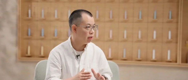 对话徕芬叶洪新